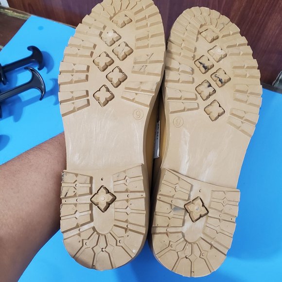 rue21 Camel Combats Lace boots Sz 9 New - Picture 15 of 15